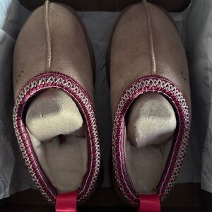 NEW UGG Women’s Tazz Platform Slipper Shoes Chestnut